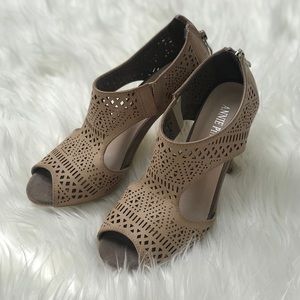 Annie Pinky Nude Heels